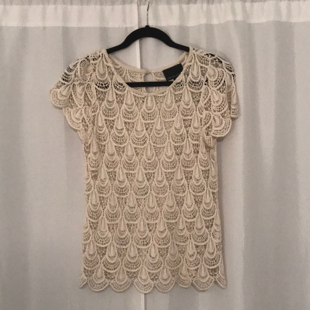 Crochet detailed cream top